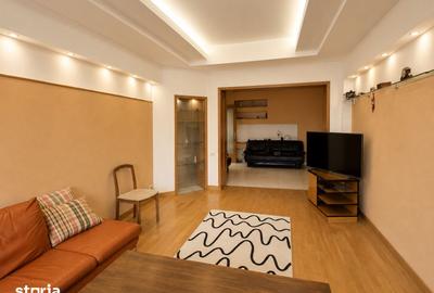 Apartament cu 3 camere decomandat în Eminescu
