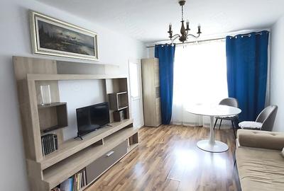 Apartament cu 3 camere decomandat în Nord
