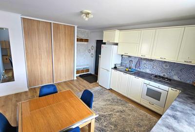 Apartament cu 3 camere decomandat în Florești - 6