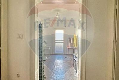 Apartament cu 5 camere semidecomandat în Moșilor - 2