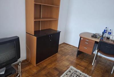 Apartament cu 2 camere decomandat, mobilat în Nicolina - 2
