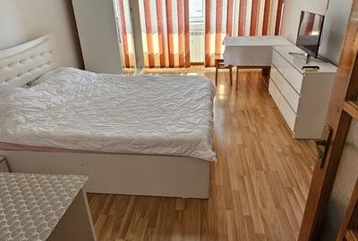 Garsonieră decomandată în Gara