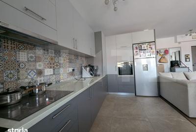 Apartament cu 3 camere în Iosia