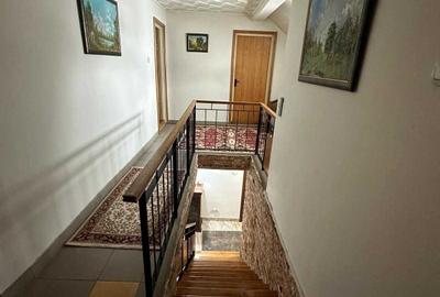 Casă cu 4 camere cu Teren 400 Mp în Orașul de Jos