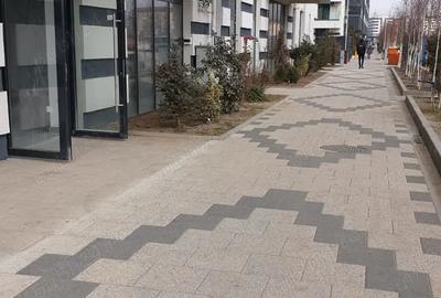 Spațiu comercial, de 55 mp, în Militari