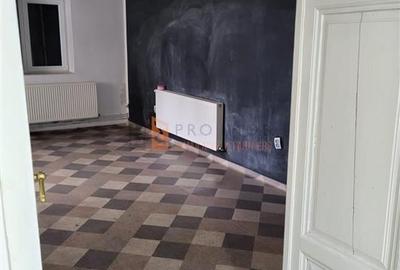 Spațiu comercial, de 68 mp, în 1 Decembrie - 8