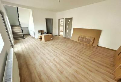 Casă individuală cu 5 camere cu Teren 180 Mp în Lumina - 1