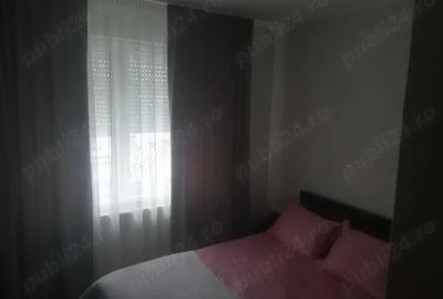 Apartament cu 3 camere decomandat în Sângeorgiu de Mureș
