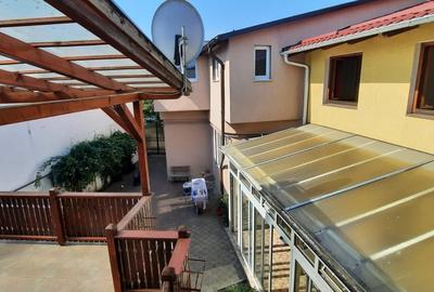 Casă cu 4 camere cu Canalizare în Central - 17