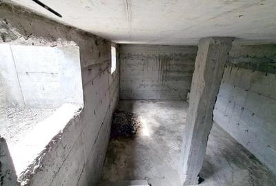 Casă cu 5 camere cu Teren 2426 Mp în Matca - 2