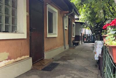 Casă individuală cu 4 camere cu Canalizare în Eroii Revoluției - 4