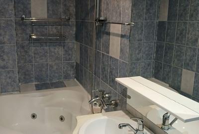 Apartament cu 2 camere decomandat în Central - 14