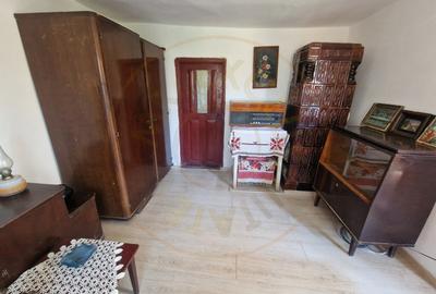 Casă individuală cu 2 camere cu Canalizare în Boțești - 6