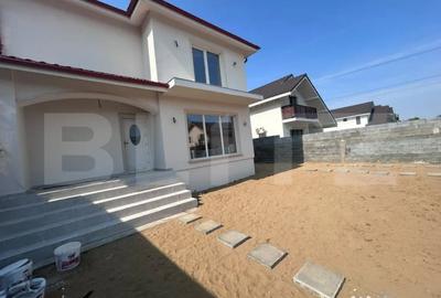 Casă cu 4 camere cu Teren 480 Mp în Central