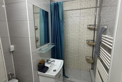Apartament cu 2 camere semidecomandat în Calea București