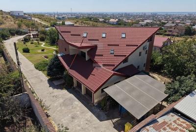 Casă individuală cu 10 camere cu Piscina în Bariera Vâlcii