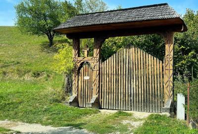 Casă individuală cu 11 camere cu Canalizare în Poiana Mărului - 35