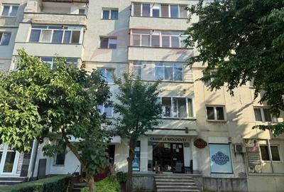 Apartament cu 3 camere decomandat, mobilat în Central - 17