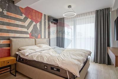 Apartament cu 3 camere decomandat, mobilat în Tractorul - 5