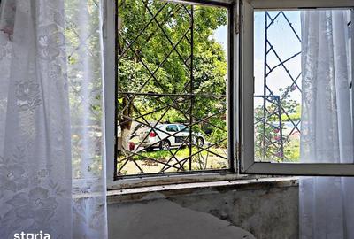 Garsonieră în Far