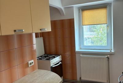 Apartament cu 2 camere decomandat în Tomis II