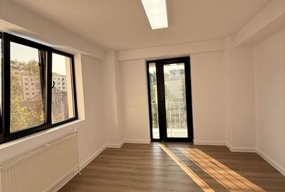 Spațiu comercial, de 38 mp, în Ultracentral - 3