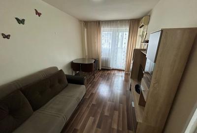 Garsonieră semidecomandată în Panduri