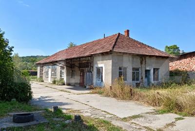 Spațiu industrial, de 275 mp, în Luduș