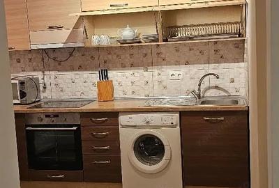 Garsonieră decomandată în Brâncoveanu