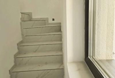 Casă cu 3 camere cu Teren 565 Mp în Central - 1