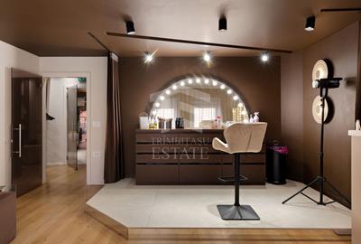 Spațiu comercial, de 669.46002197266 mp, în Central - 7