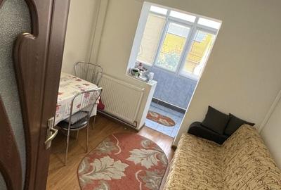 Apartament cu 2 camere decomandat în Calea București