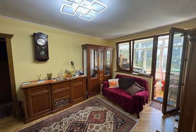Apartament cu 2 camere decomandat, mobilat în Berceni