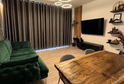 Apartament cu 2 camere decomandat, mobilat în Central