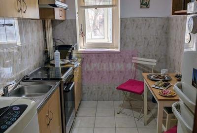 Apartament cu 3 camere decomandat, mobilat în Alexandru Obregia - 7