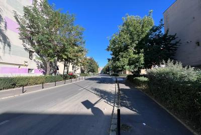 Garsonieră semidecomandată în Tractorul