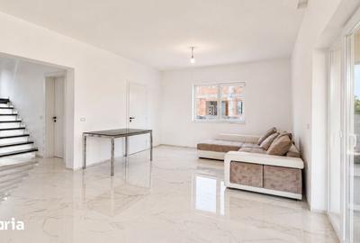 Casă cu 4 camere cu Teren 528 Mp în Sânmihaiu Român - 10