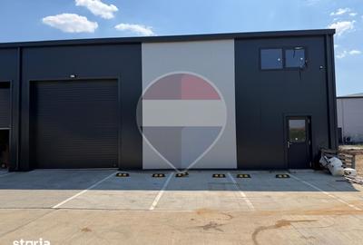 Spațiu comercial, de 250 mp, în Industriilor