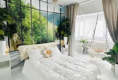 Apartament cu 3 camere semidecomandat în Tătărași