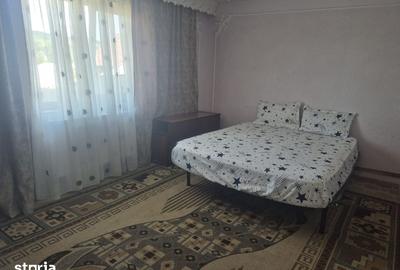 Casă cu 3 camere cu Teren 1132 Mp în Tomești - 1