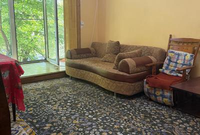 Apartament cu 3 camere semidecomandat în Drumul Taberei - 2