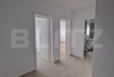 Apartament cu 3 camere în Sânpetru