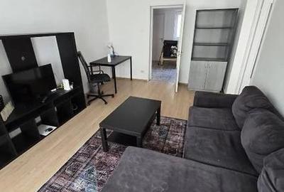 Apartament cu 2 camere, mobilat în Victoriei