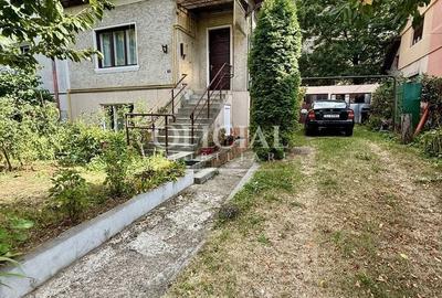 Casă cu 3 camere cu Teren 250 Mp în Mărăști
