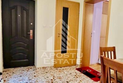 Garsonieră decomandată, mobilată în Traian - 8