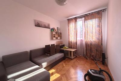 Apartament cu 2 camere decomandat, mobilat în Aiud