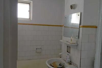 Apartament cu 3 camere decomandat în Micro 20 - 4