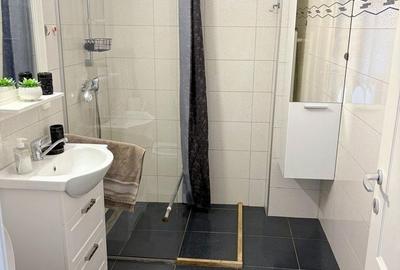 Apartament cu 2 camere semidecomandat în Florești