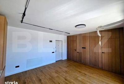 Apartament cu 3 camere semidecomandat în Central - 3