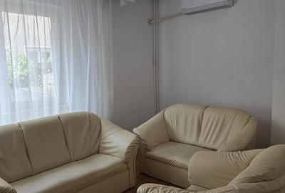 Casă individuală cu 9 camere cu Teren 200 Mp în Dorobanți - 2